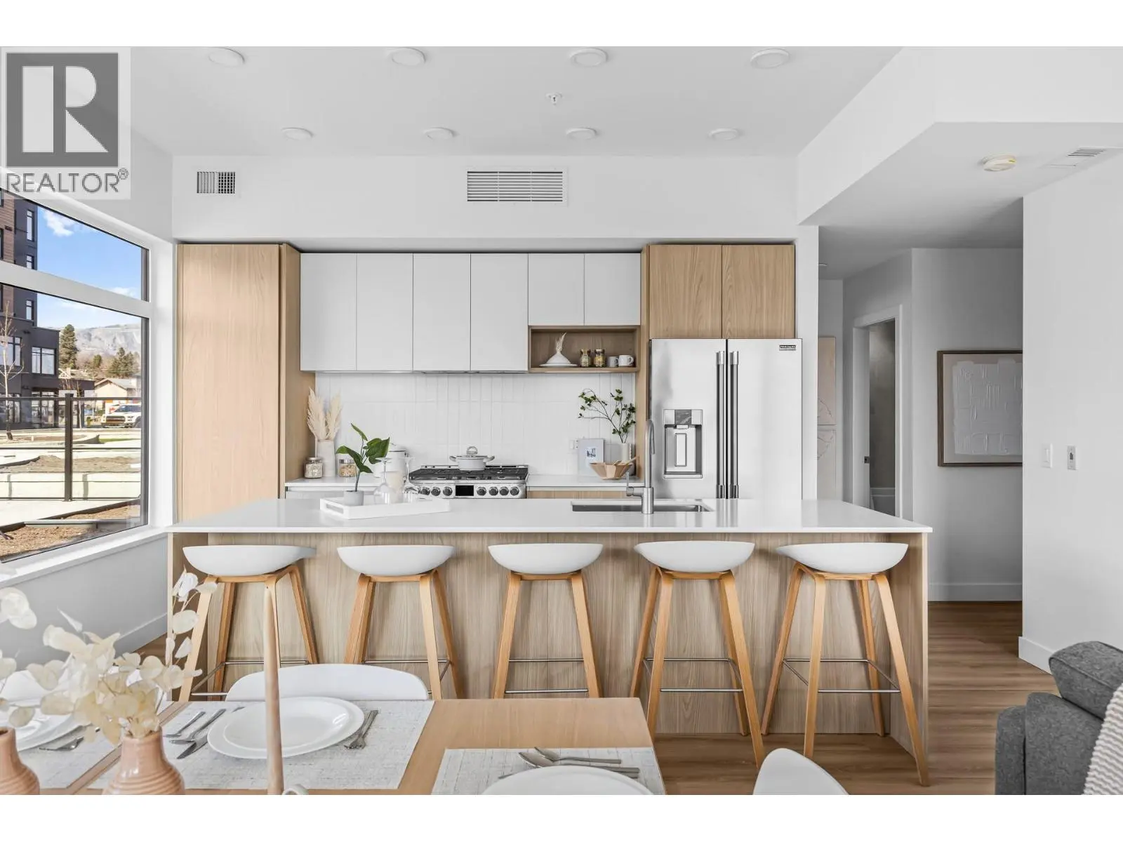 Photo of Listing #10385928